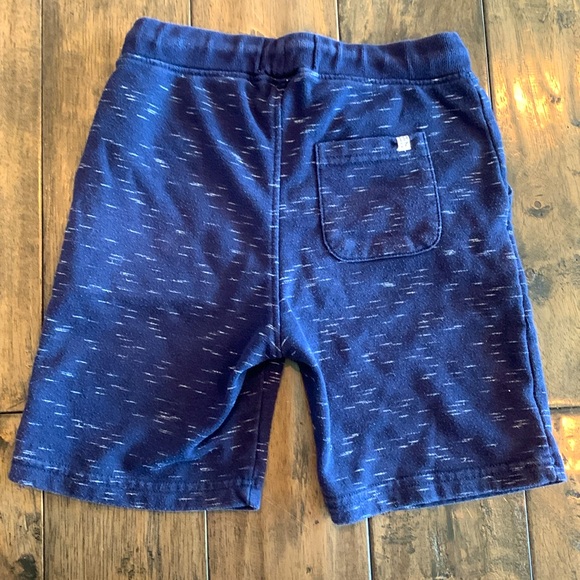 Sovereign code navy blue shorts boys 8 good condition - Picture 2 of 3